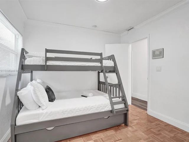 4020 NW 101st Dr, Coral Springs FL 33065