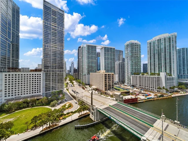 200 Biscayne Boulevard Way # 1406, Miami FL 33131