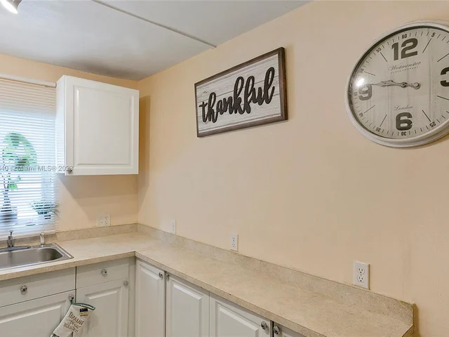 2898 NW 6th Ct # 0, Fort Lauderdale FL 33311