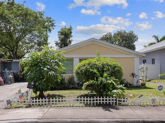 2898 NW 6th Ct # 0, Fort Lauderdale FL 33311