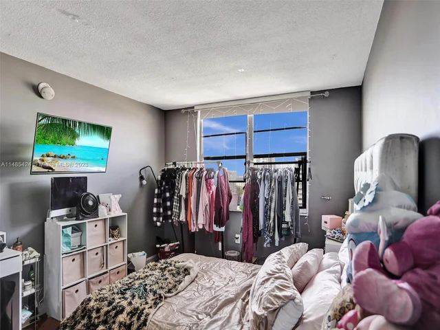 2851 NE 183rd St # 1814E, Aventura FL 33160