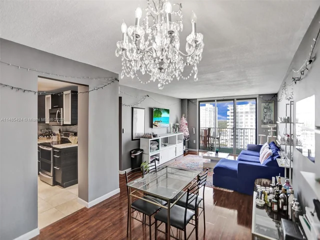 2851 NE 183rd St # 1814E, Aventura FL 33160