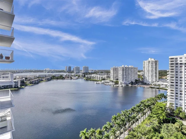 2851 NE 183rd St # 1814E, Aventura FL 33160