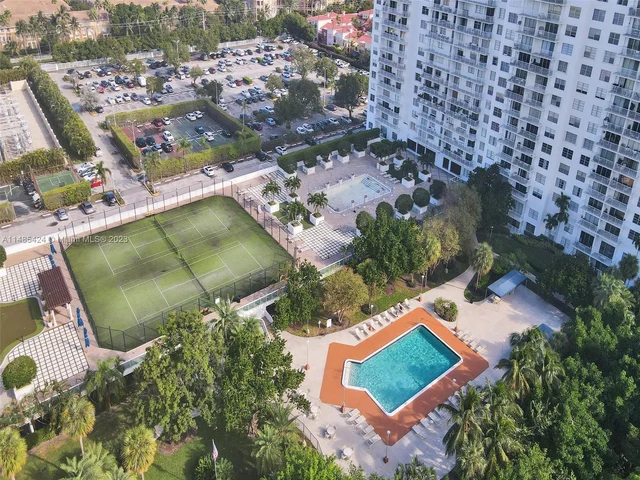 2851 NE 183rd St # 1814E, Aventura FL 33160