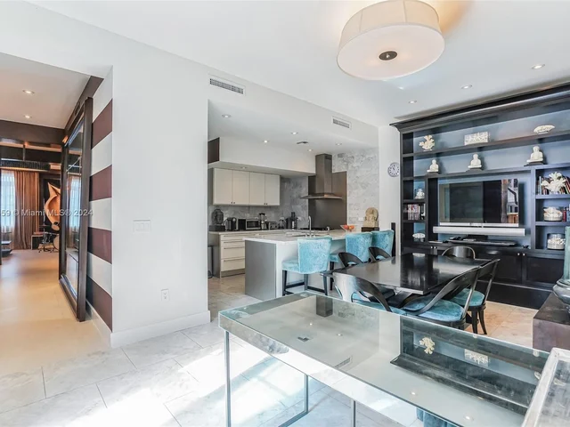 215 Water Way # 215, Miami Beach FL 33141