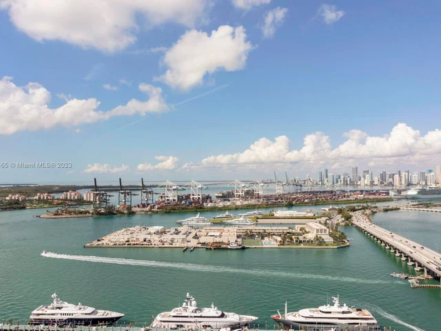 450 Alton Rd # 2903, Miami Beach FL 33139