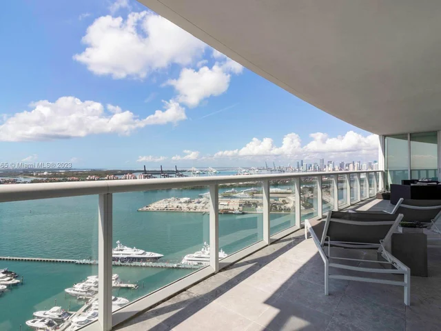 450 Alton Rd # 2903, Miami Beach FL 33139