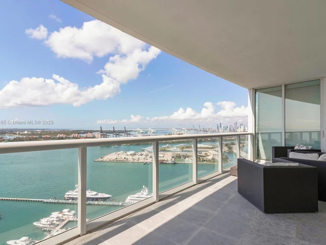 450 Alton Rd # 2903, Miami Beach FL 33139