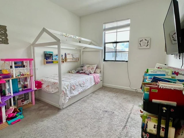 11375 SW 250th Ter, Homestead FL 33032