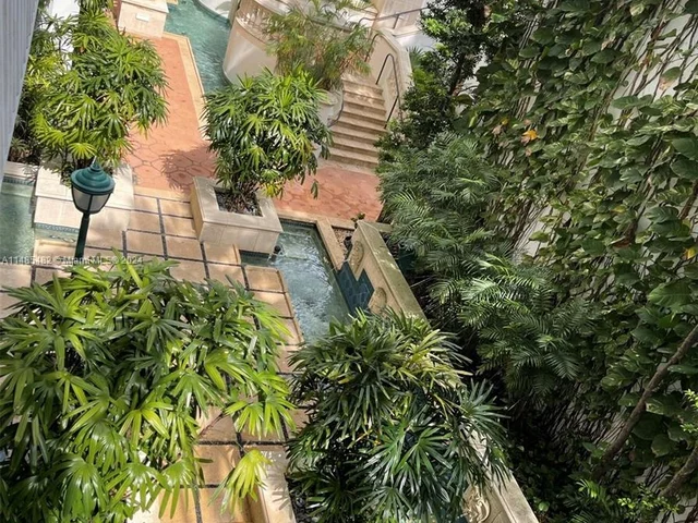 2000 Island BLVD Island Blvd # 305, Aventura FL 33160