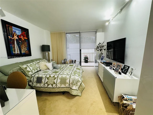 2000 Island BLVD Island Blvd # 305, Aventura FL 33160