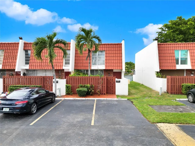 13951 SW 84th St # 1108, Miami FL 33183