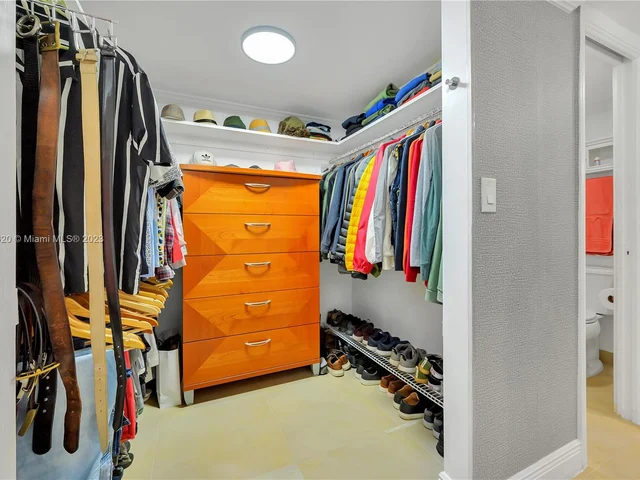 20500 W Country Club Dr # 501, Aventura FL 33180