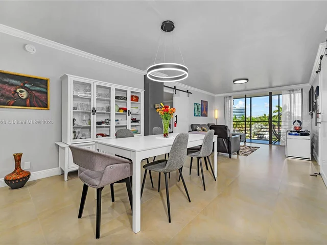 20500 W Country Club Dr # 501, Aventura FL 33180