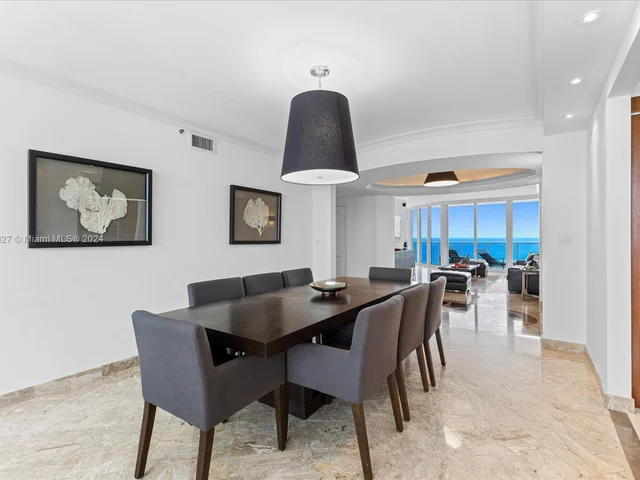 19333 E Collins Ave # 2302, Sunny Isles Beach FL 33160