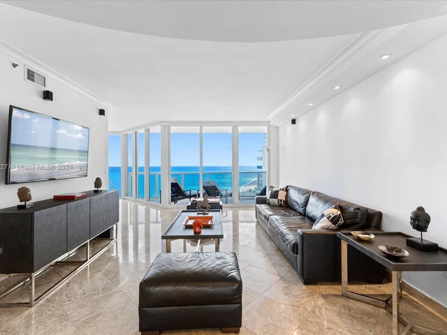 19333 E Collins Ave # 2302, Sunny Isles Beach FL 33160