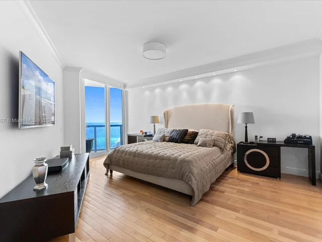 19333 E Collins Ave # 2302, Sunny Isles Beach FL 33160