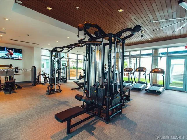 300 Sunny Isles Blvd # 1504, Sunny Isles Beach FL 33160