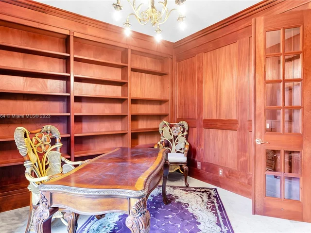 5041 Lakewood Dr, Cooper City FL 33330