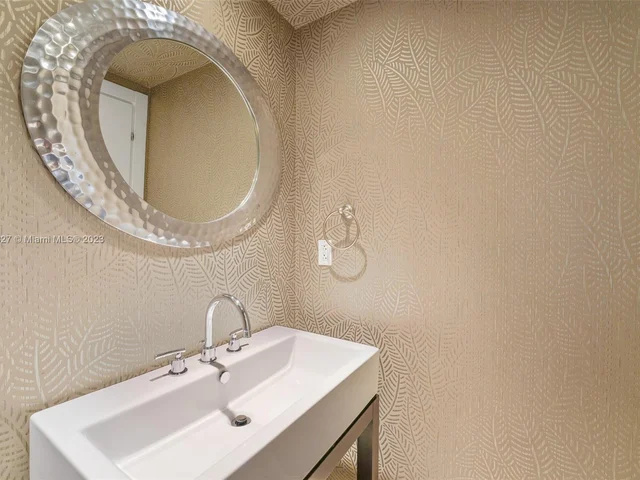 2627 S Bayshore Dr # 1806, Miami FL 33133