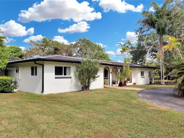 12901 SW 99th Ave, Miami FL 33176