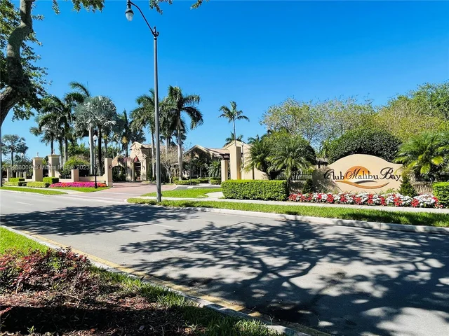 1570 NE 33rd Rd # 11, Homestead FL 33033