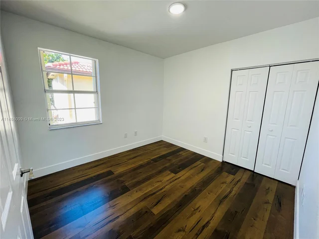 1570 NE 33rd Rd # 11, Homestead FL 33033