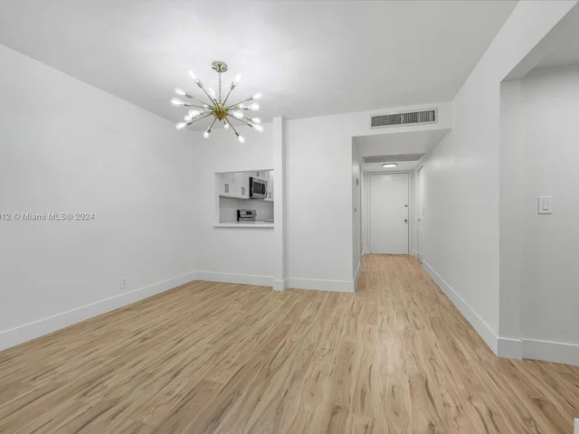 9410 Live Oak Pl # 105, Davie FL 33324