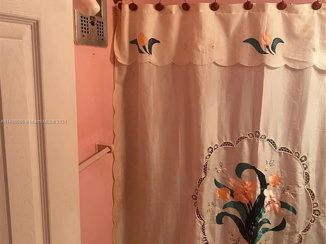 2330 NW 179th Ter, Miami Gardens FL 33056