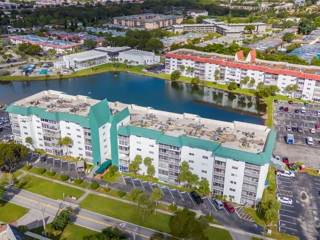 4751 NW 21st St # 400, Lauderhill FL 33313