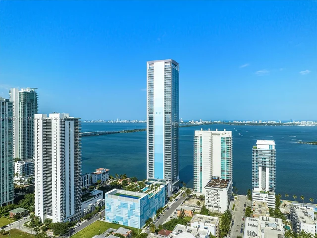 700 NE 26th Terrace # 5606, Miami FL 33137