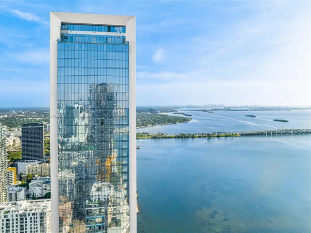 700 NE 26th Terrace # 5606, Miami FL 33137