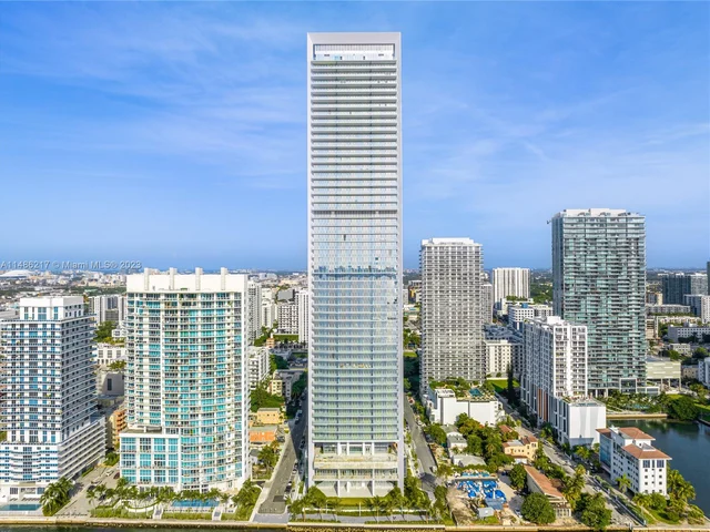 700 NE 26th Terrace # 5606, Miami FL 33137