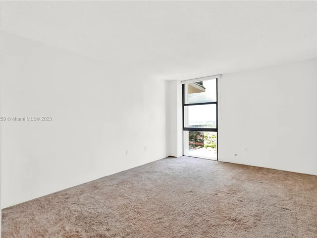 3625 N Country Club Dr # 2310, Aventura FL 33180