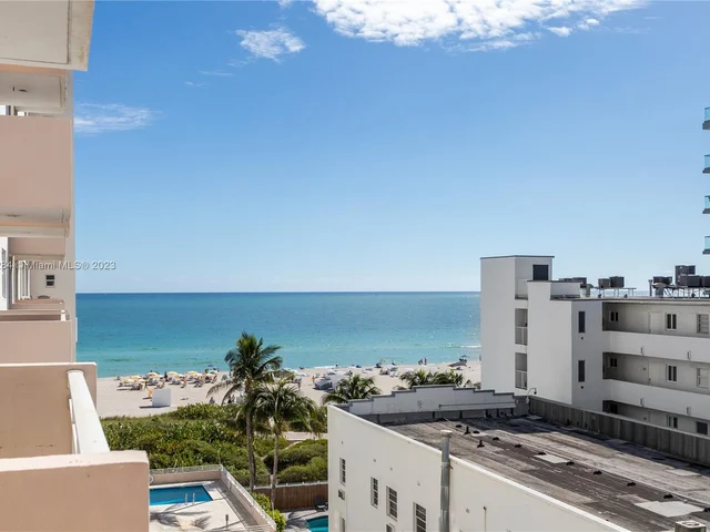 345 Ocean Dr # 707, Miami Beach FL 33139