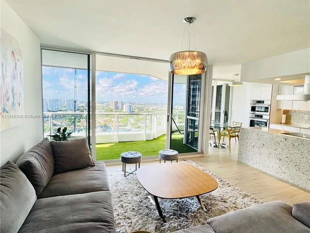 21205 Yacht Club Dr # 2703, Aventura FL 33180