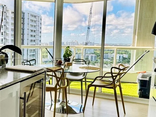 21205 Yacht Club Dr # 2703, Aventura FL 33180