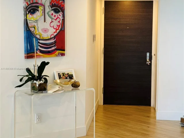 21205 Yacht Club Dr # 2703, Aventura FL 33180