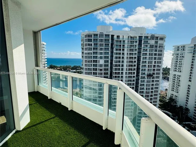 21205 Yacht Club Dr # 2703, Aventura FL 33180