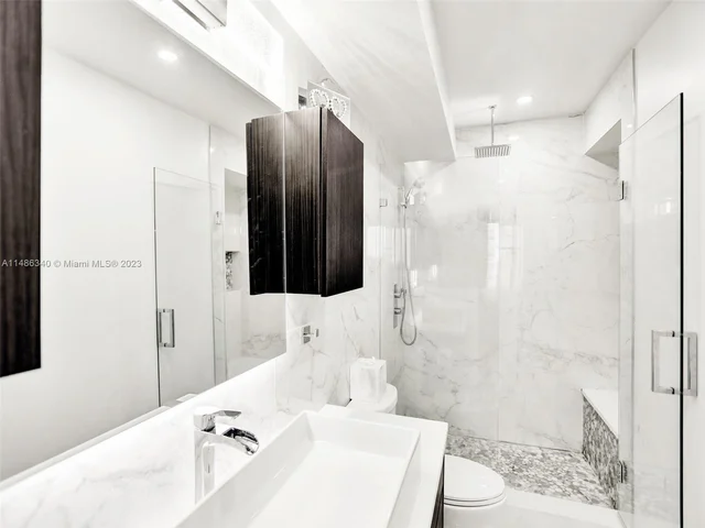 2501 S Ocean Dr # 1211, Hollywood FL 33019