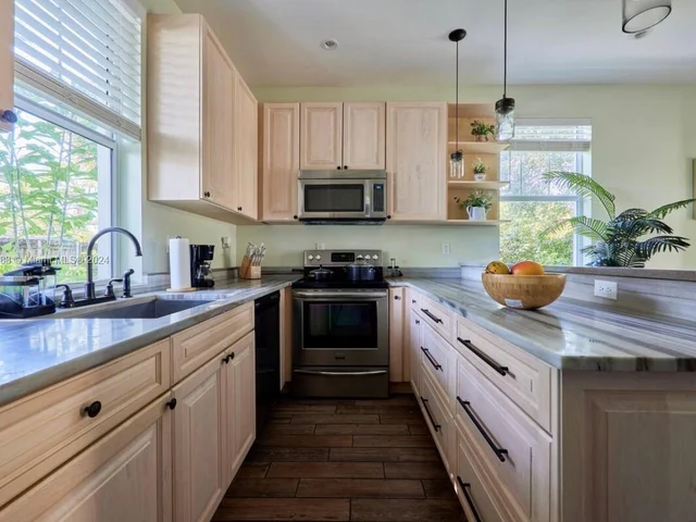 1280 SW 25th Ave # A, Fort Lauderdale FL 33312