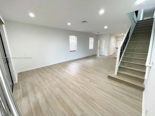 3809 Tree Top Dr # 3809, Weston FL 33332