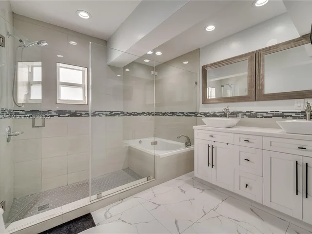 9810 SW 55th Ct, Cooper City FL 33328