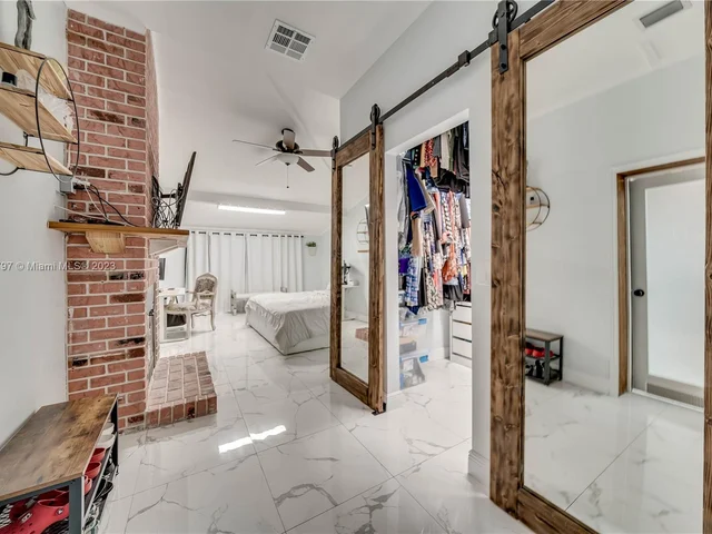 9810 SW 55th Ct, Cooper City FL 33328