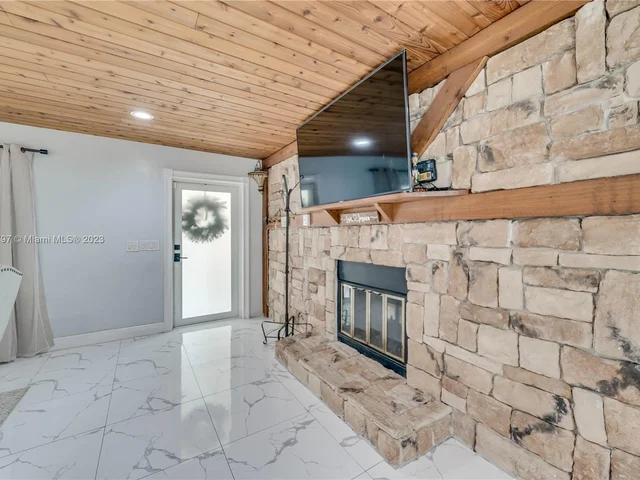 9810 SW 55th Ct, Cooper City FL 33328