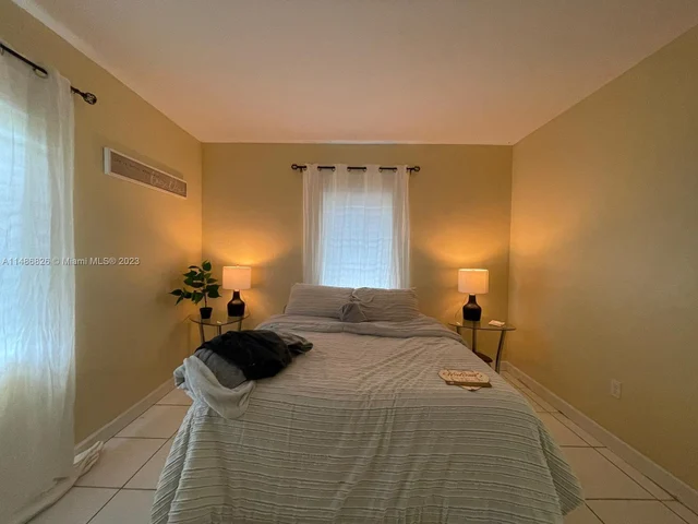 57 NW 69th St # 57, Miami FL 33150