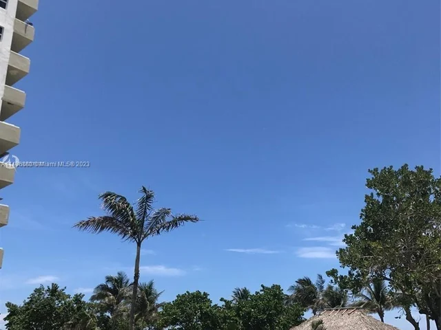 3001 S Ocean Dr # 203, Hollywood FL 33019