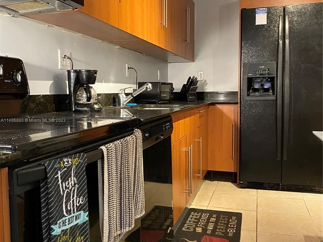 3001 S Ocean Dr # 203, Hollywood FL 33019