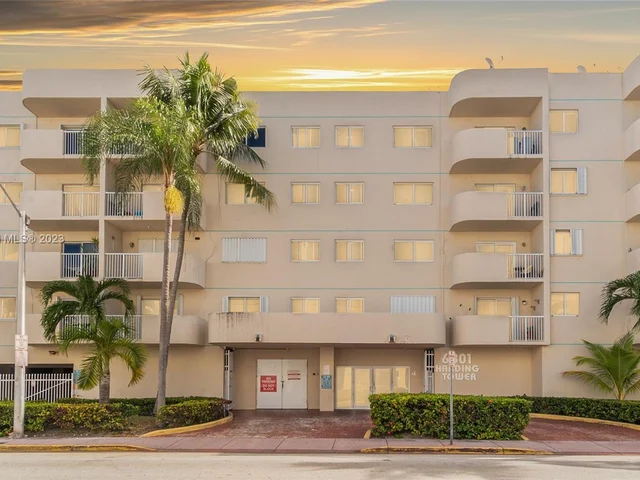 6801 E Harding Ave # 309, Miami Beach FL 33141