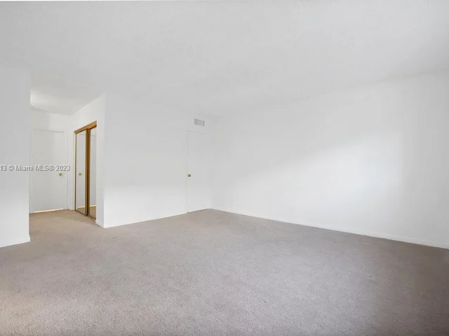 2061 NW 47th Ter # 212, Lauderhill FL 33313